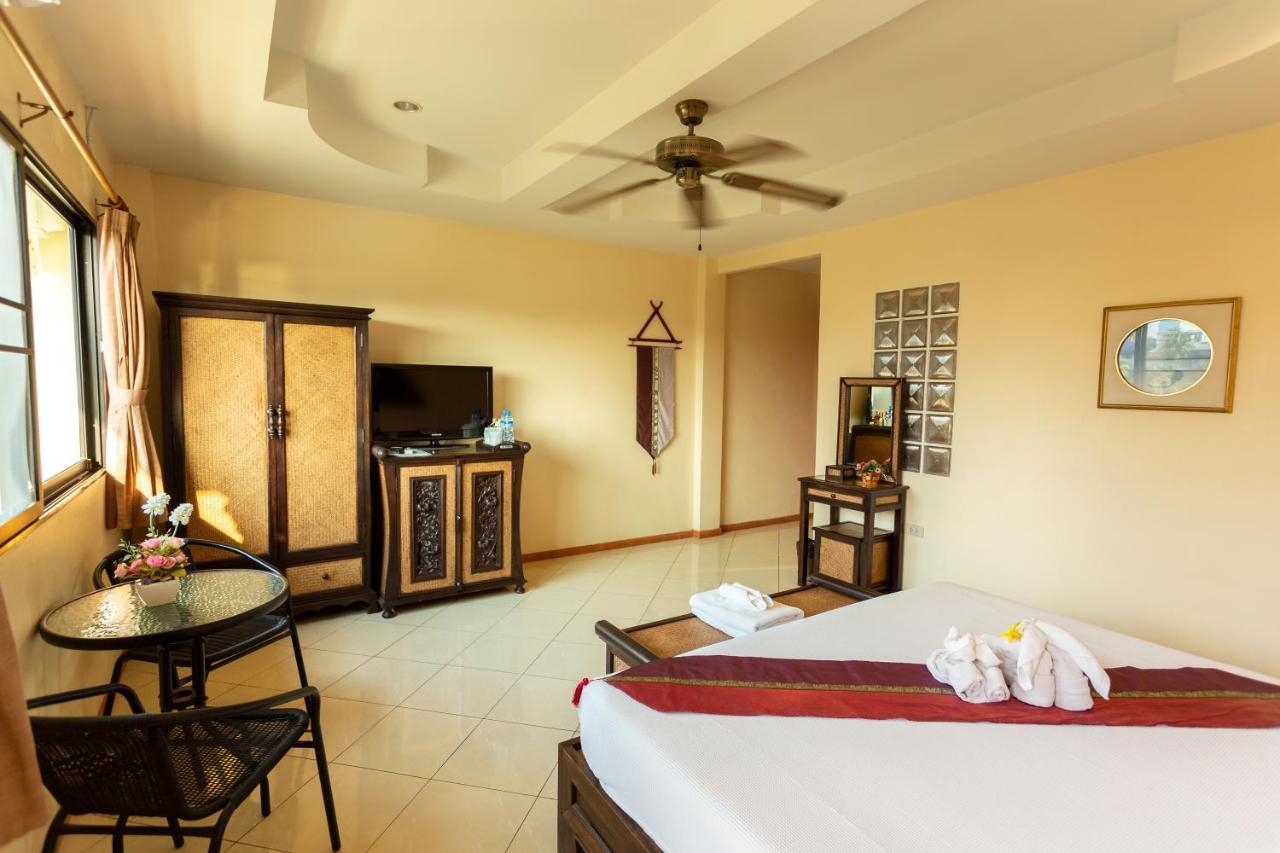Chang Charlie Inn, Boutique Jomtien Beach Eksteriør billede
